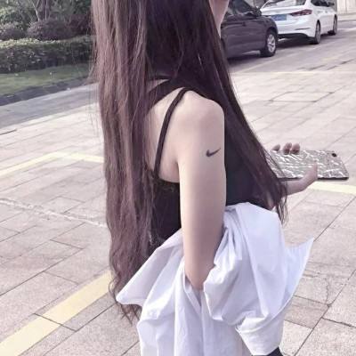 贪玩手游招摇如霜